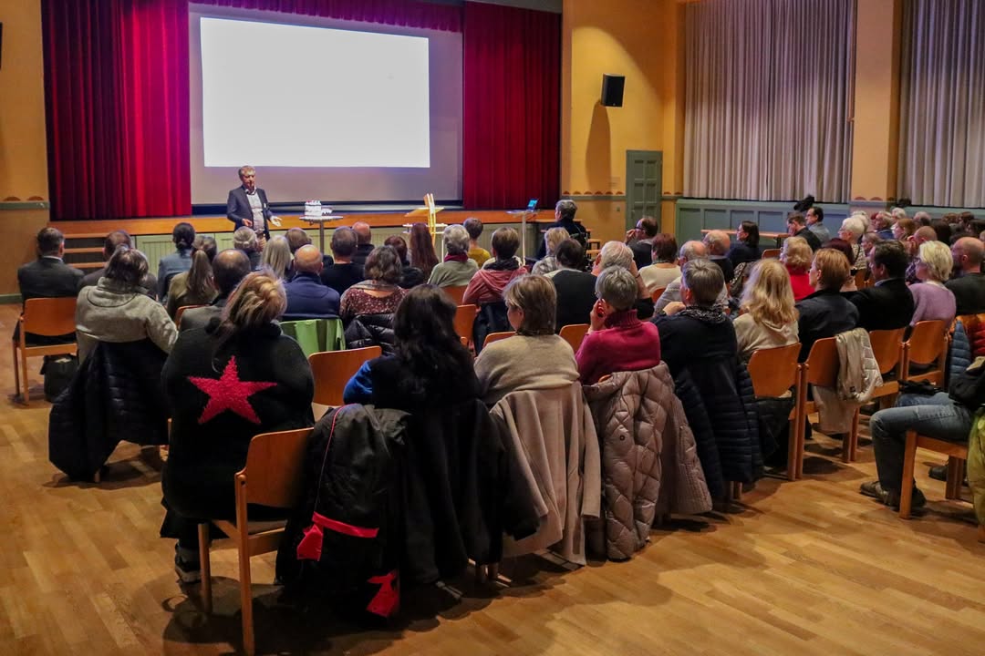 474167688_948927757419577_90838428174370