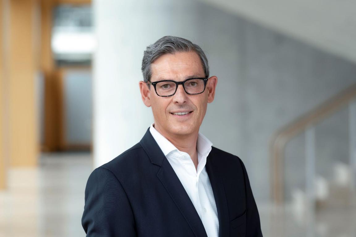 Portrait beatschwab.1741580103631.jpeg