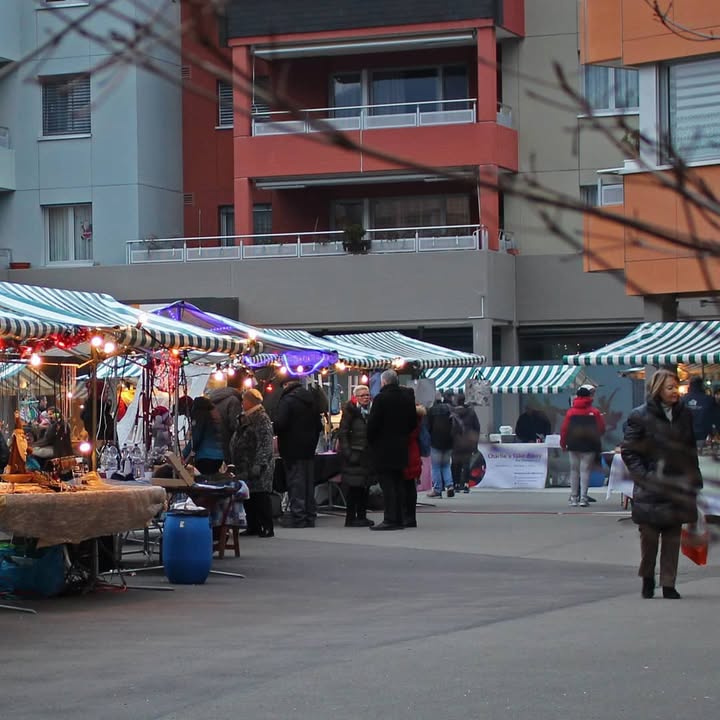 Die Weihnachtsmärkte stehen vor der Tür! ✨ 
Diesen Freitag …