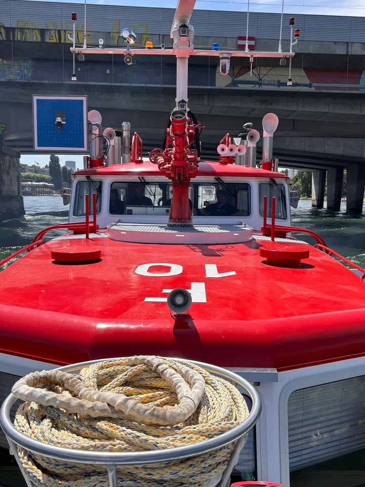 516453006_18062148914229303_575735492386