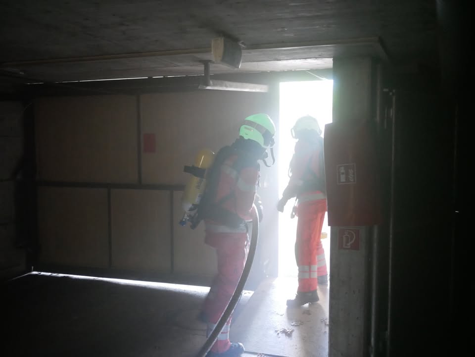 518329615_1047362580902603_6483534873861