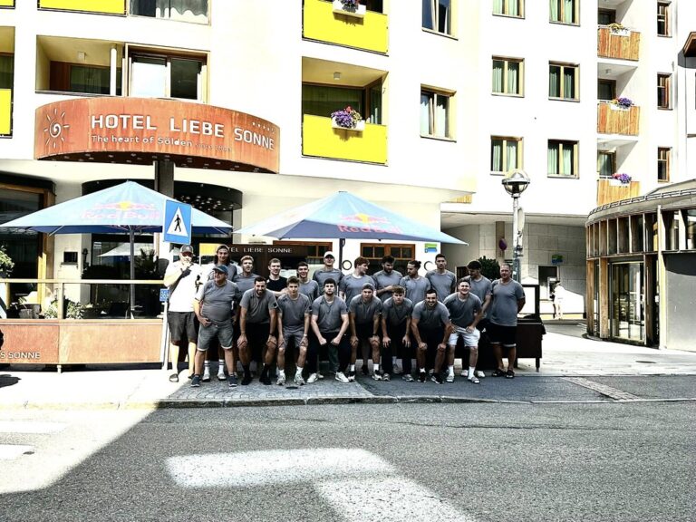 NLB: Trainingslager Sölden und Trainingsspiel gegen SSV Brixen