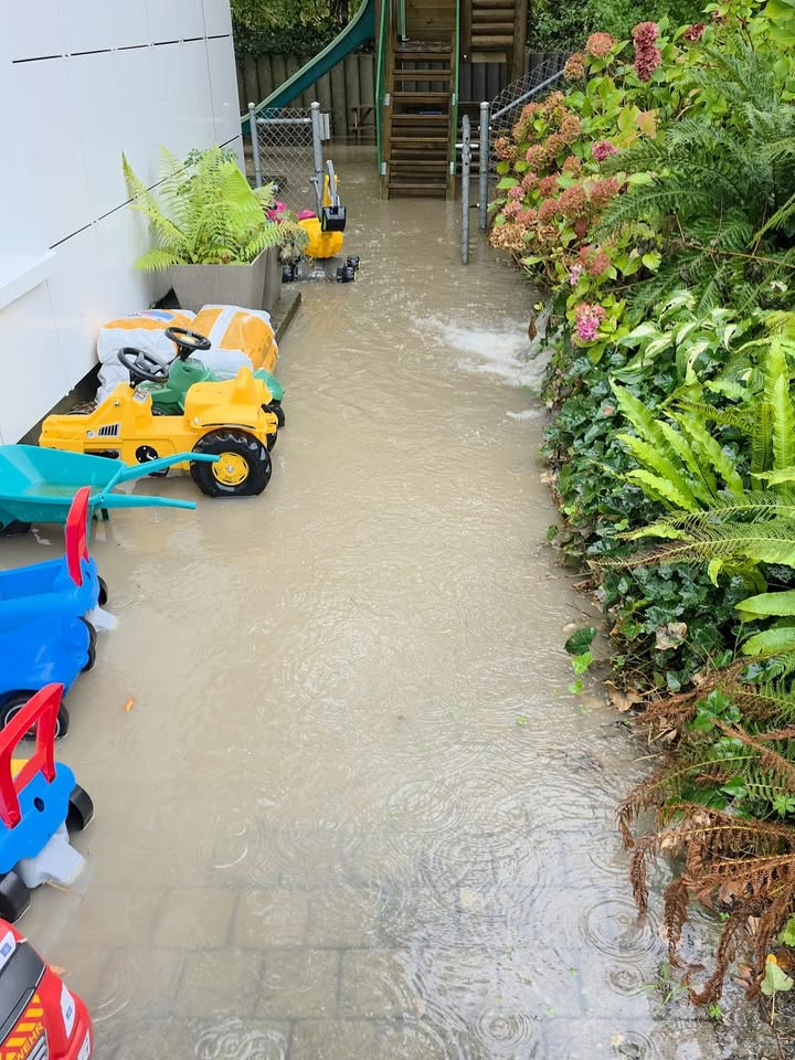 543429381_18081171401496587_717781754863