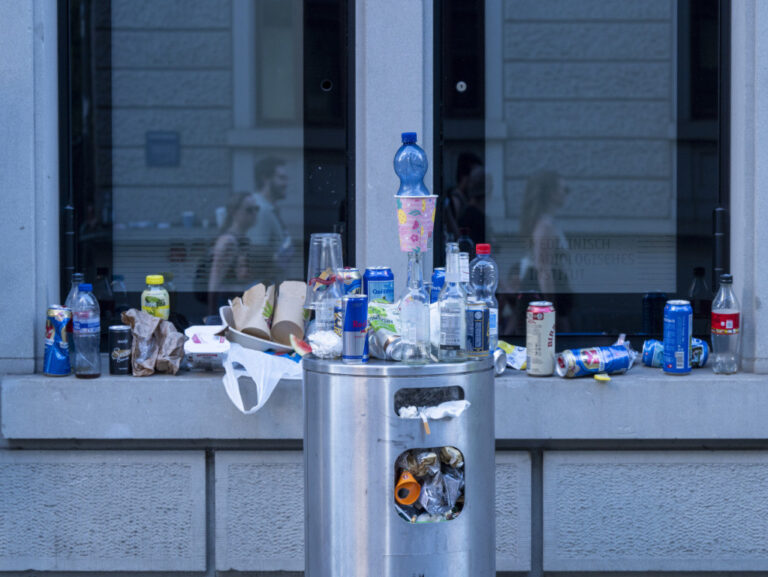 Abfall bei Grossveranstaltungen: Zürcher Kantonsrat lehnt Vorstos …