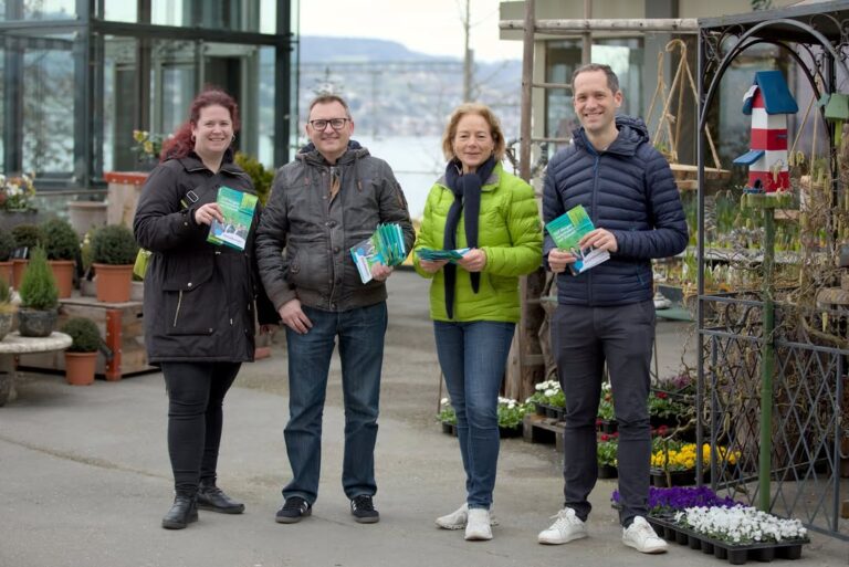Auch letzten Samstag waren wir wieder im Dorf unterwegs. Jetzt lie …