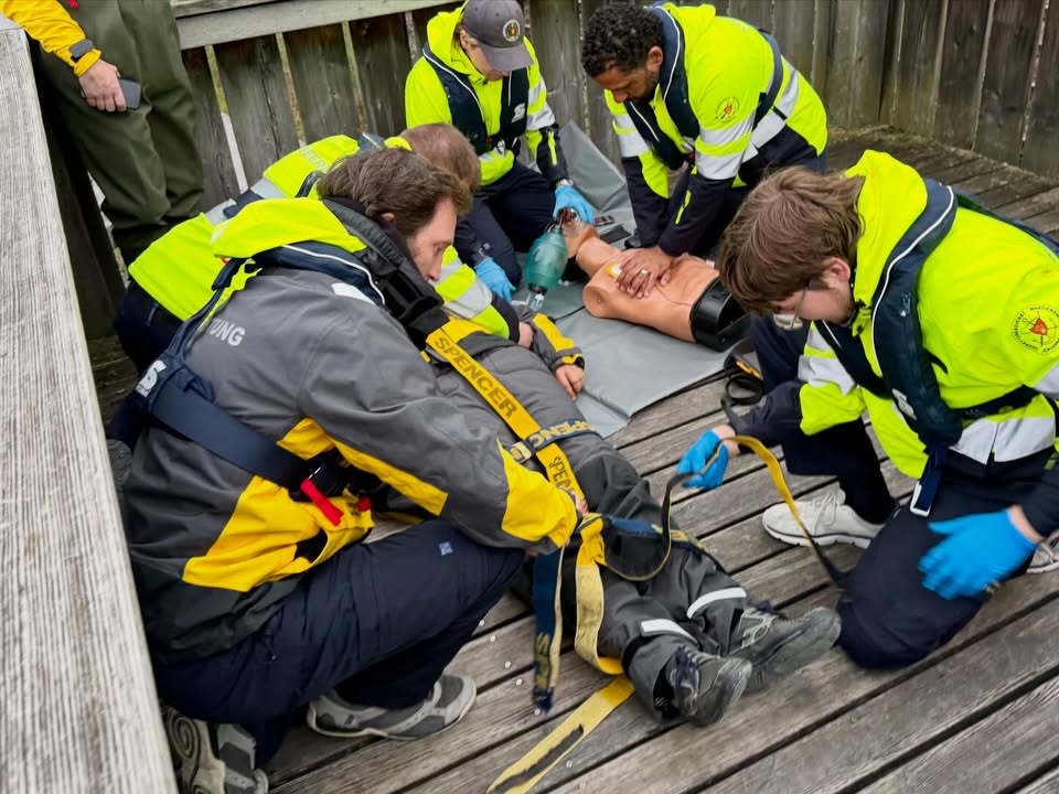 670279005_18090791789229303_332802397964