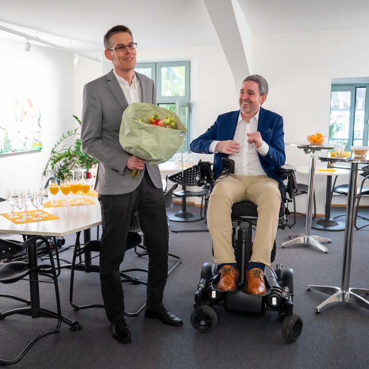 671750530_1302330015412681_9162435846235