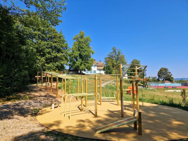 Neue Street Workout-Anlage beim Spinnergut